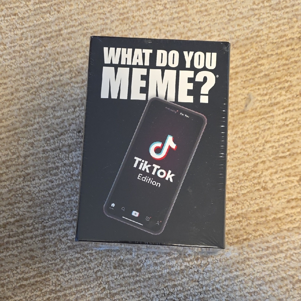 What Do You Meme? TikTok Edition Game. Never Open